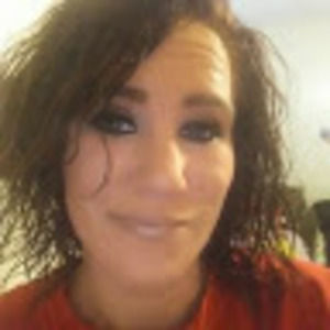 Meet your Posher, Rena